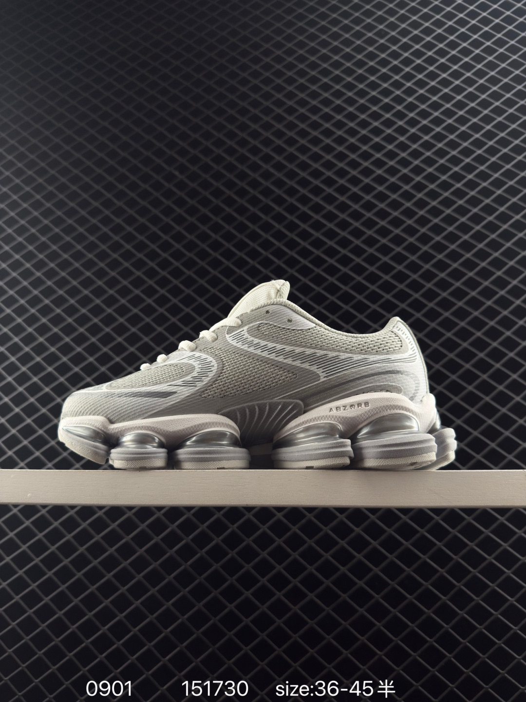 New Balance 2000 NB2000